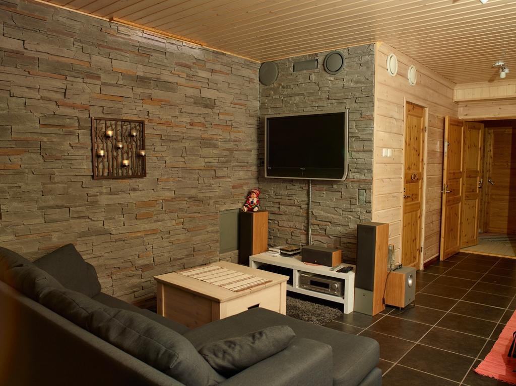 Miekojaervi Resort Pello Cameră foto